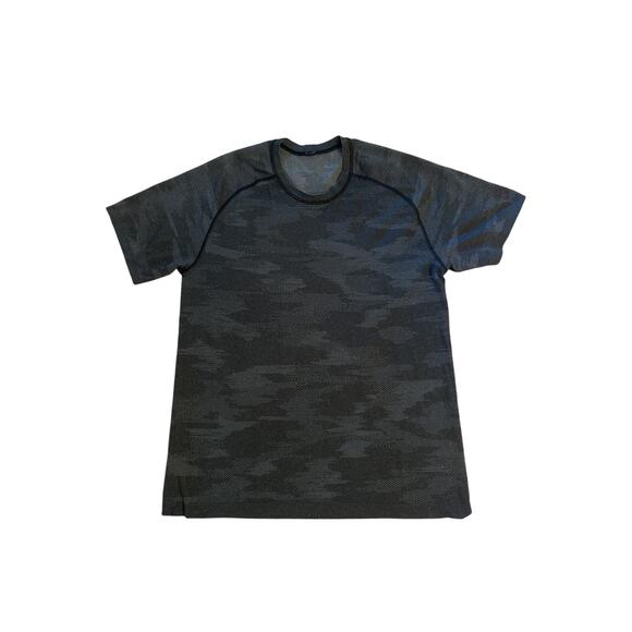 Men L Lululemon Metal Vent Short Sleeve Crewneck Gray Black Camo Tee T-Shirt Top - Picture 1 of 5
